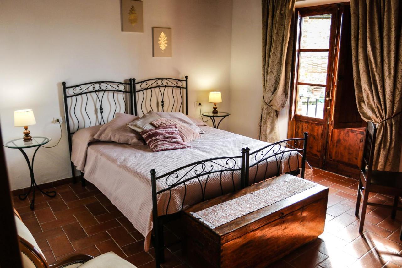 Agriturismo Bombina Montisi Экстерьер фото