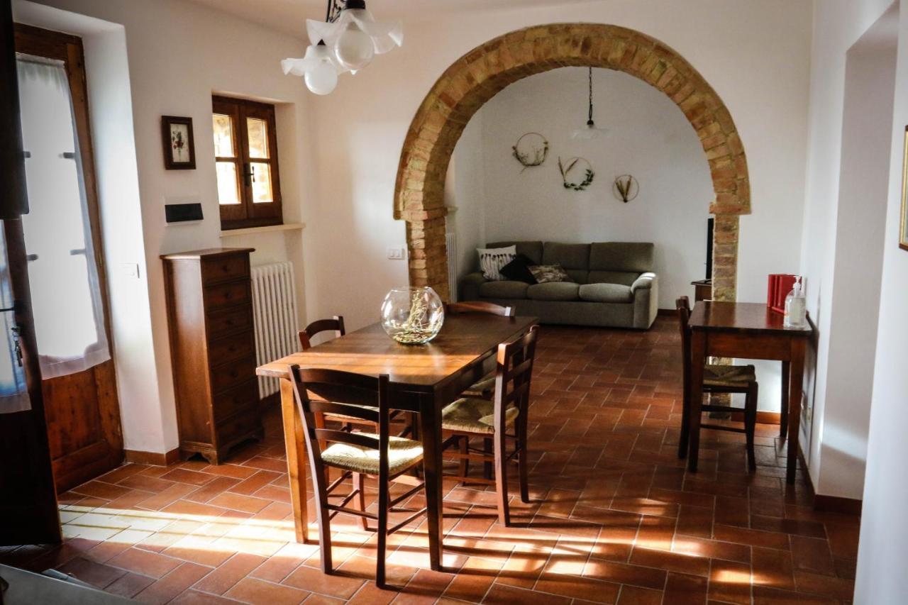 Agriturismo Bombina Montisi Экстерьер фото